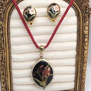 Vintage Cloisonne Enamel Floral Necklace and Clip Earring Set Cottagecore 80s